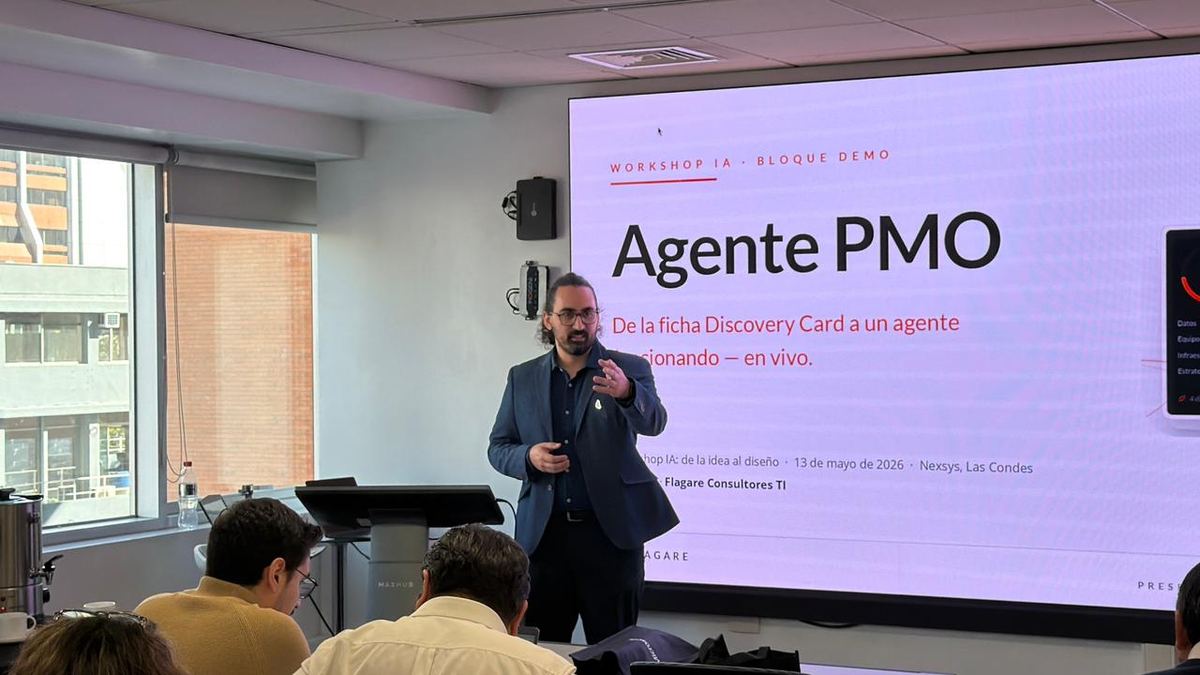 Demostración del agente IA en Microsoft Copilot Studio para seguimiento de proyectos
